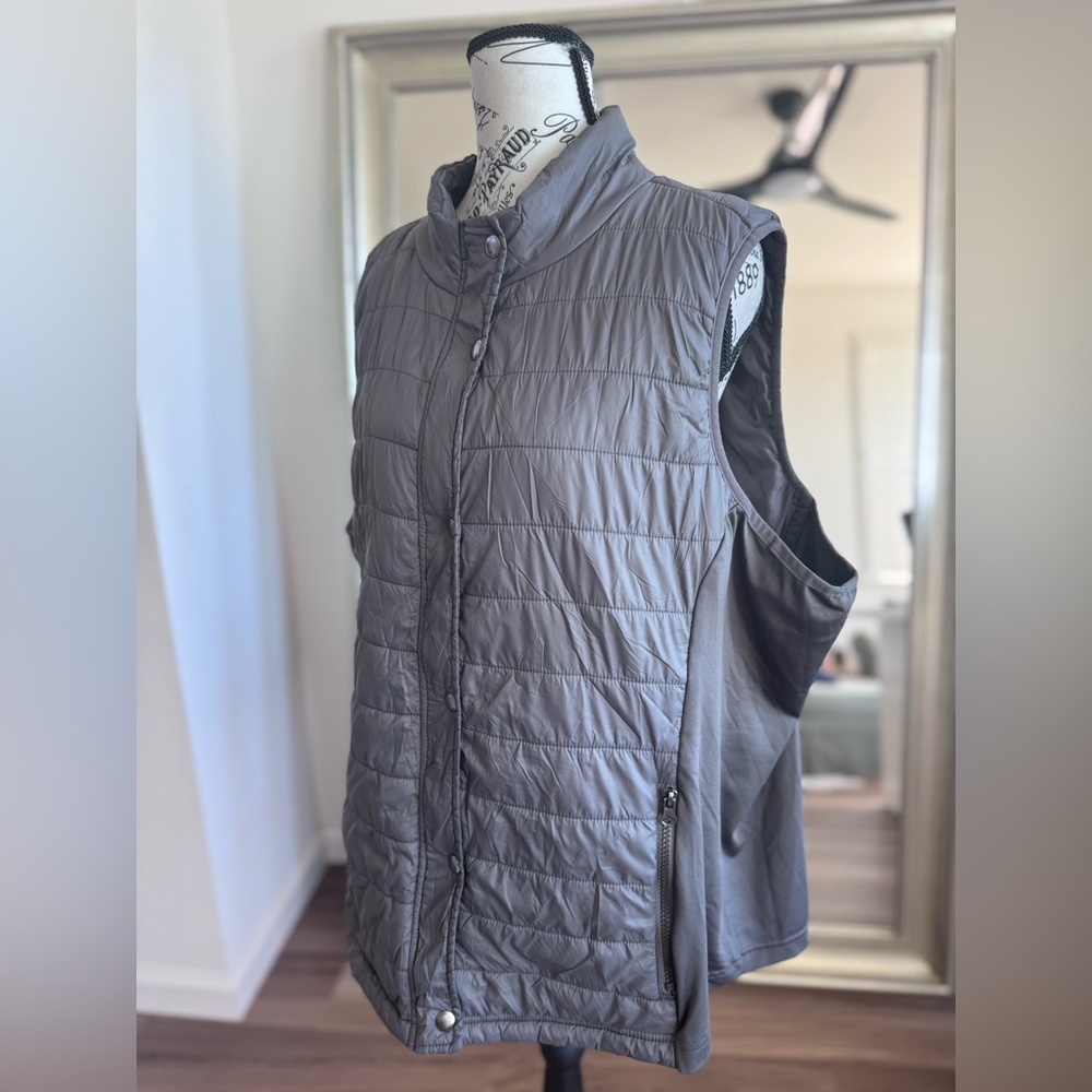 Maurice’s Grey Lightweight Puffer Zip Up Vest Jacket Women’s - Picture 4 of 12